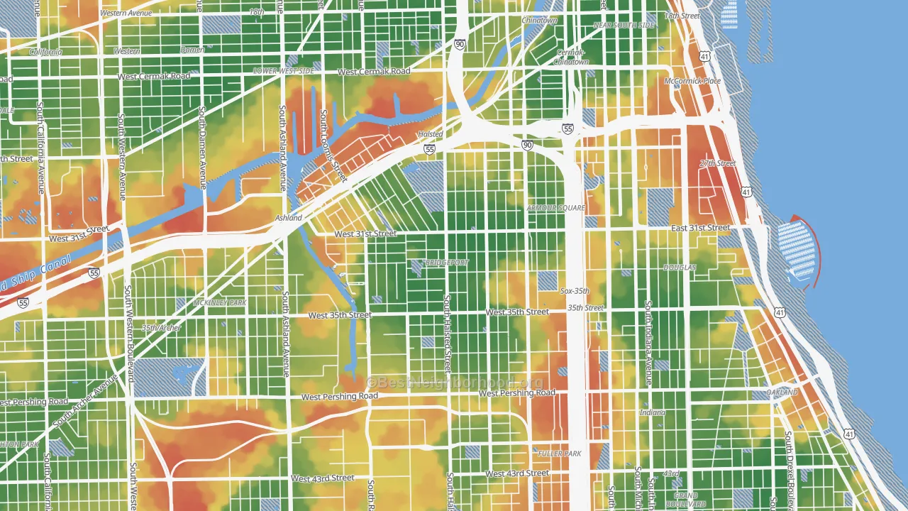 Walk Grade map of Bridgeport, Chicago, IL, walkable areas in green and car-dependent areas in red