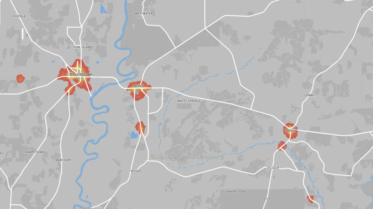 Walk Grade map of Bristol, FL, walkable areas in green and car-dependent areas in red