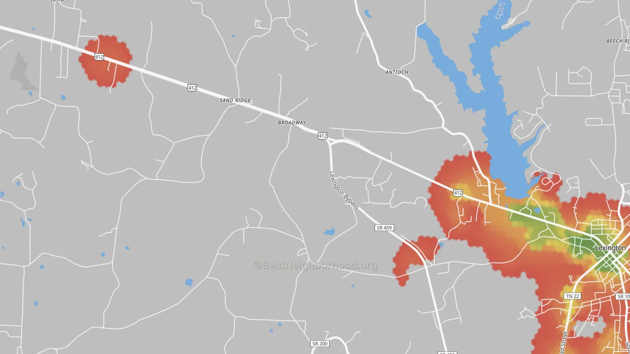Walk Grade map of Broadway, TN, walkable areas in green and car-dependent areas in red