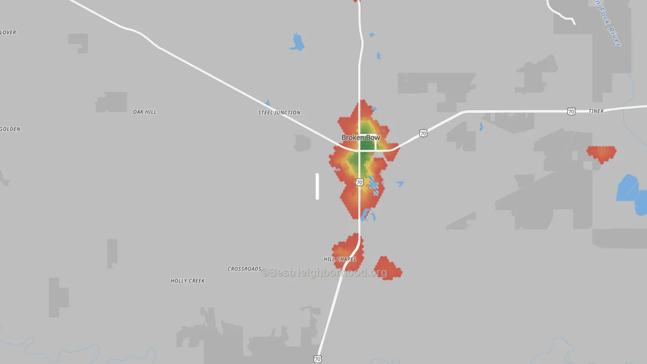 Walk Grade map of Broken Bow, OK, walkable areas in green and car-dependent areas in red