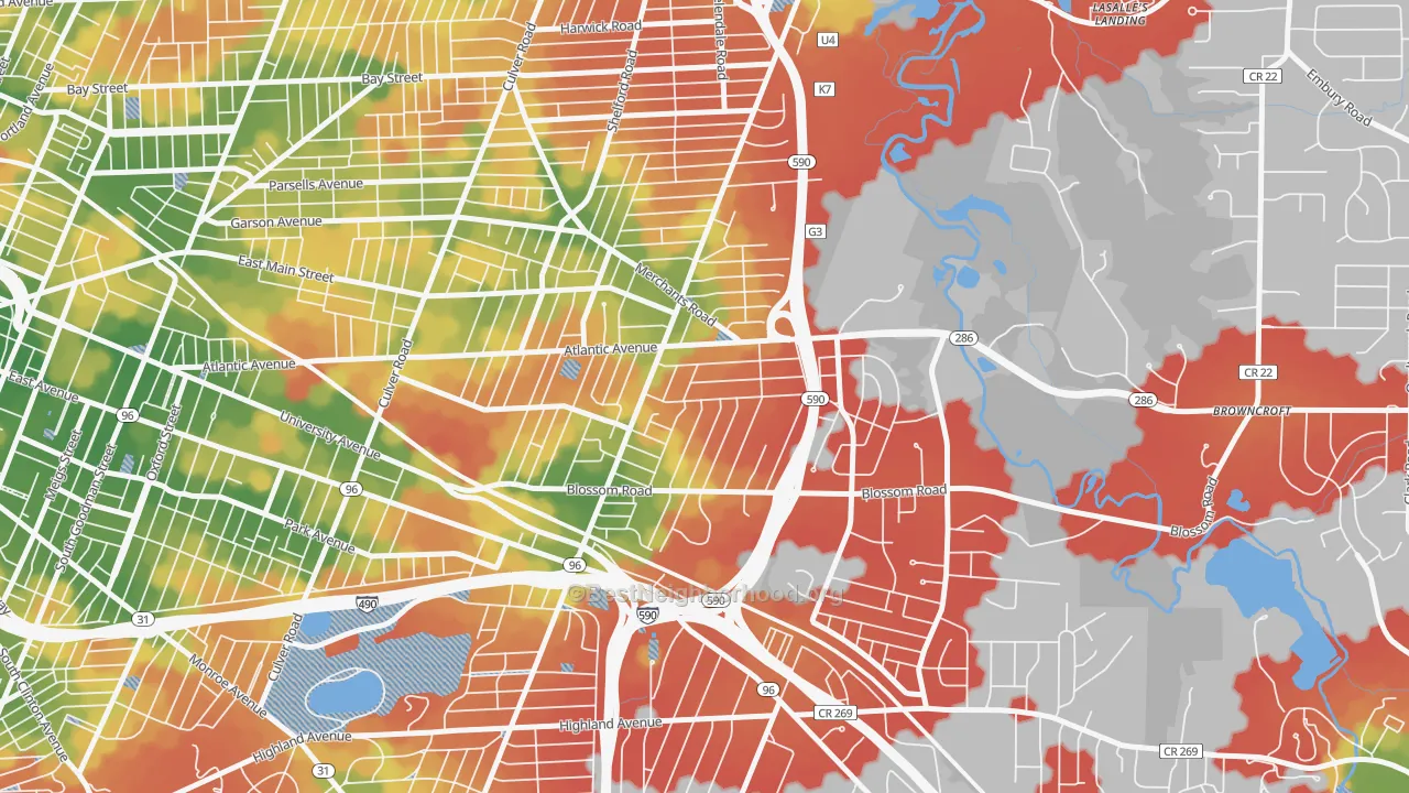 Walk Grade map of Browncroft, Rochester, NY, walkable areas in green and car-dependent areas in red