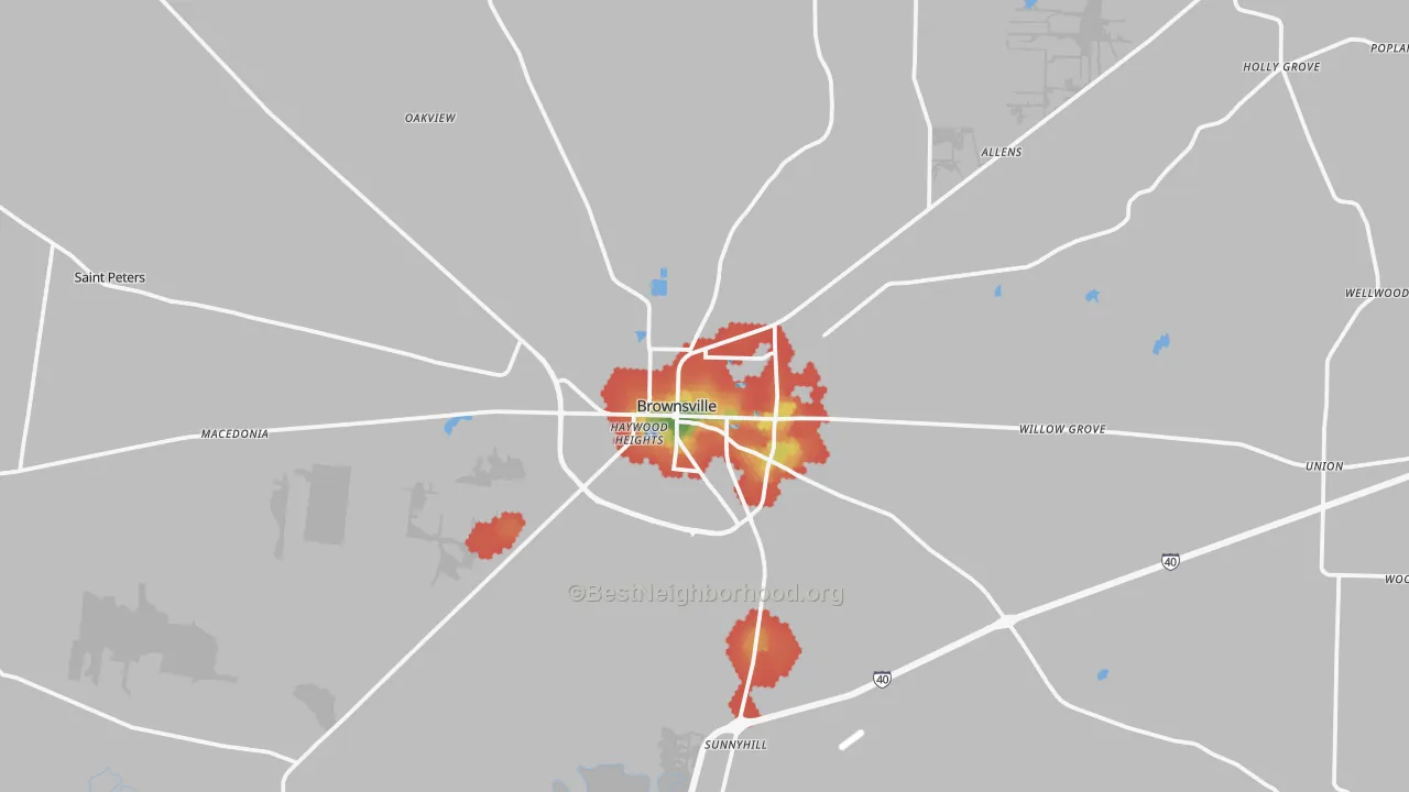 Walk Grade map of Brownsville, TN, walkable areas in green and car-dependent areas in red