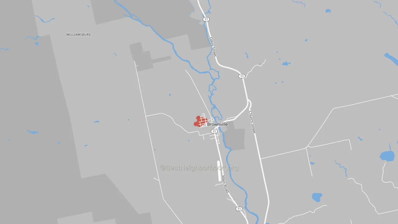 Walk Grade map of Brownville Junction, ME, walkable areas in green and car-dependent areas in red