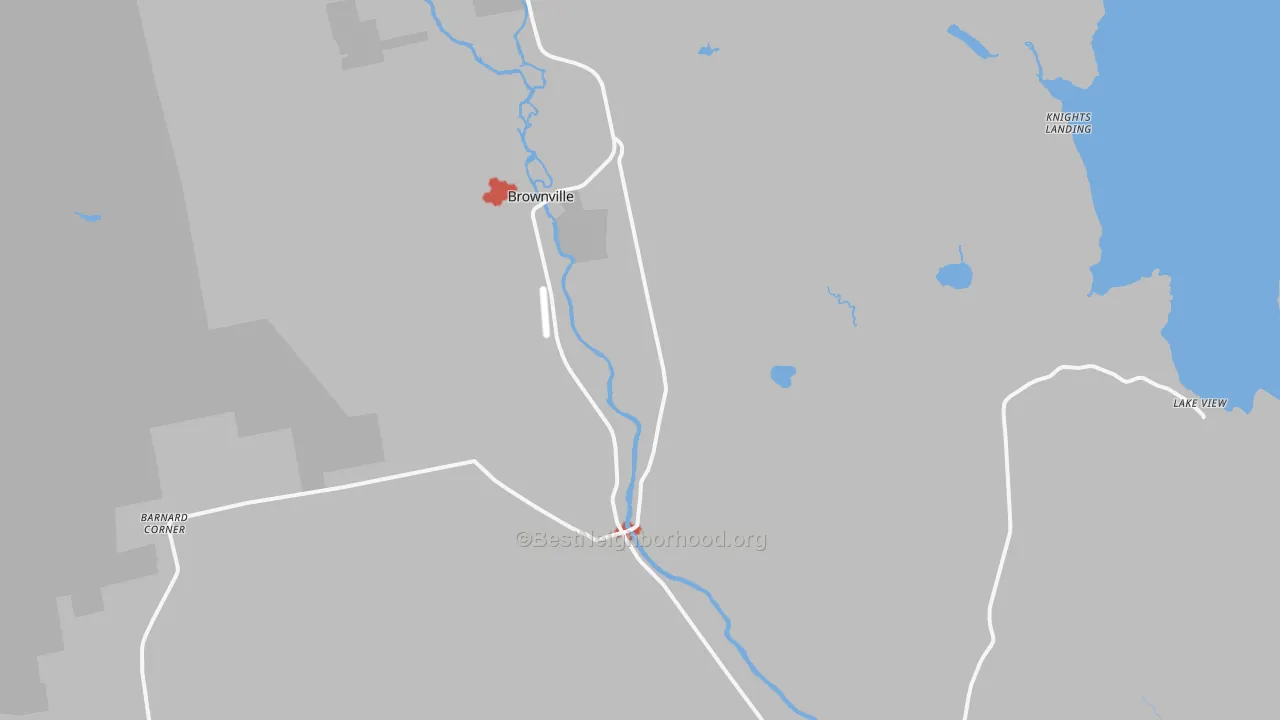 Walk Grade map of Brownville, ME, walkable areas in green and car-dependent areas in red