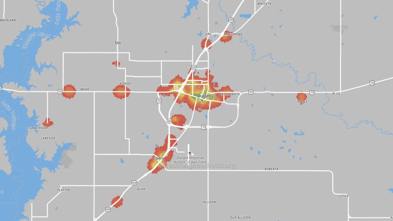 Walk Grade map of Bryan County, OK, walkable areas in green and car-dependent areas in red