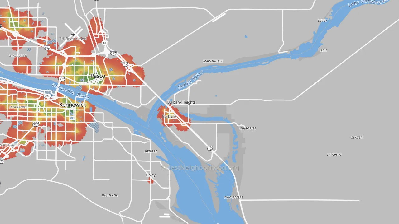 Walk Grade map of Burbank, WA, walkable areas in green and car-dependent areas in red
