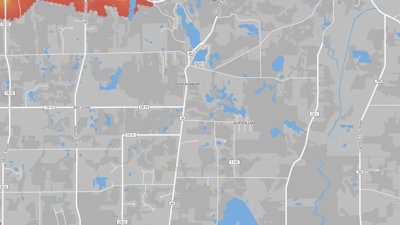 Walk Grade map of Burton Lake, OH, walkable areas in green and car-dependent areas in red