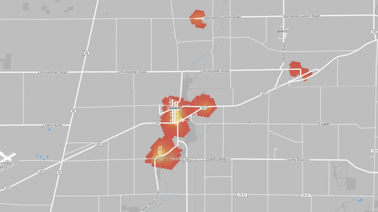 Walk Grade map of Caledonia, OH, walkable areas in green and car-dependent areas in red