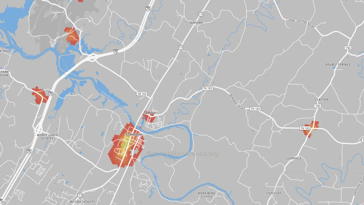 Walk Grade map of Calhoun, TN, walkable areas in green and car-dependent areas in red