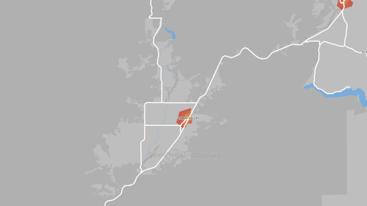 Walk Grade map of Camas Valley, OR, walkable areas in green and car-dependent areas in red
