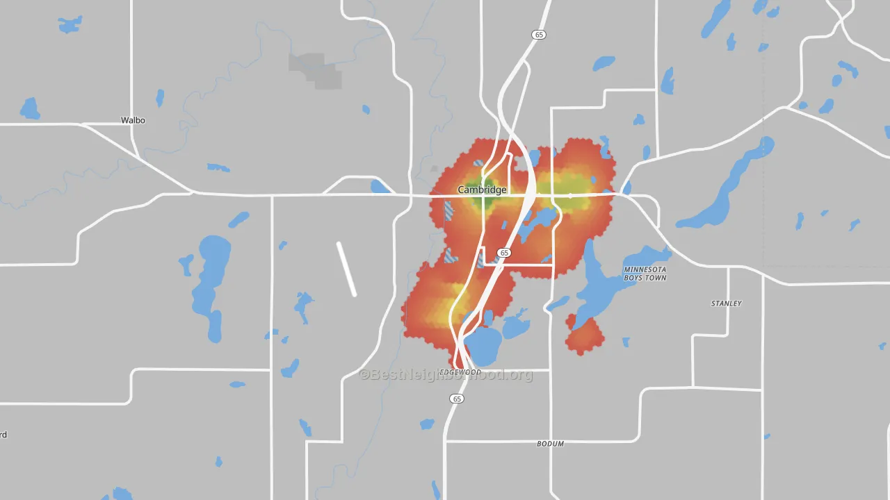 Walk Grade map of Cambridge, MN, walkable areas in green and car-dependent areas in red