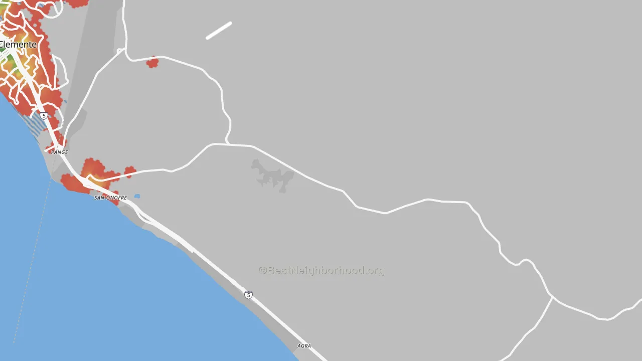 Walk Grade map of Camp Pendleton, CA, walkable areas in green and car-dependent areas in red