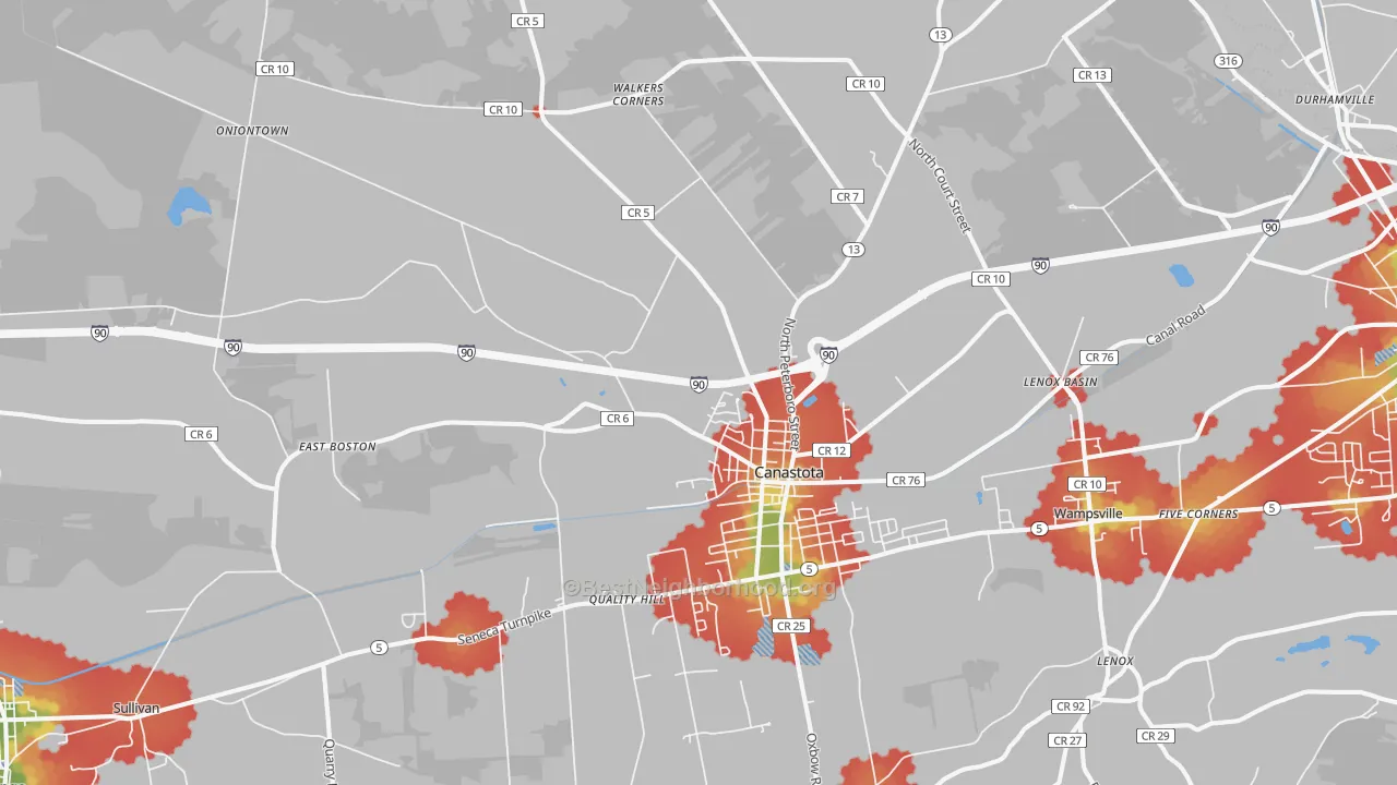 Walk Grade map of Canastota, NY, walkable areas in green and car-dependent areas in red