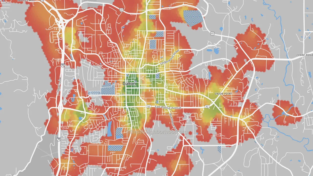 Walk Grade map of Cannon Heights, Dalton, GA, walkable areas in green and car-dependent areas in red