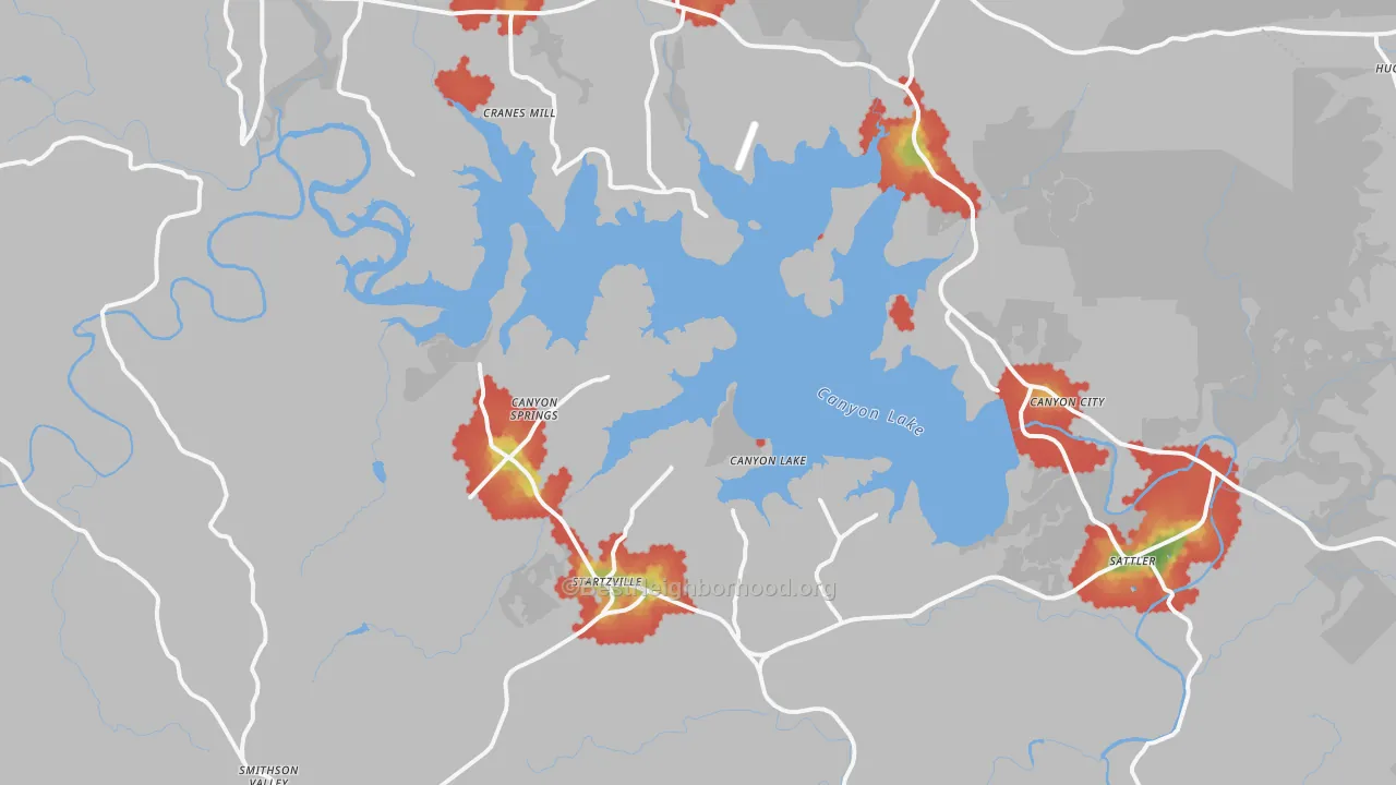 Walk Grade map of Canyon Lake, TX, walkable areas in green and car-dependent areas in red