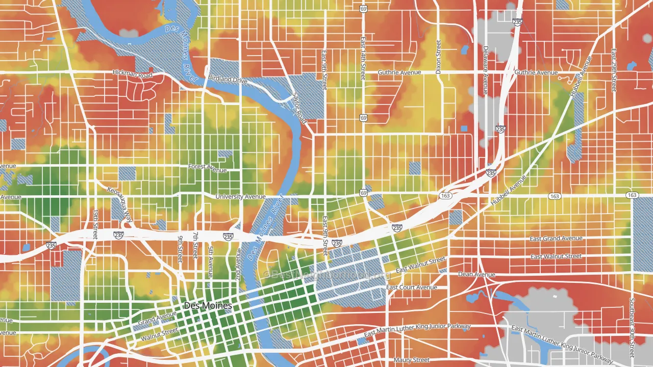 Walk Grade map of Capitol Park, Des Moines, IA, walkable areas in green and car-dependent areas in red