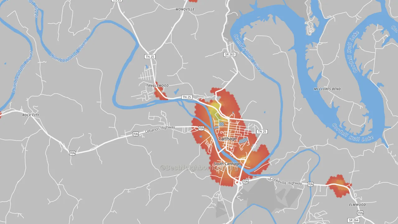 Walk Grade map of Carthage, TN, walkable areas in green and car-dependent areas in red