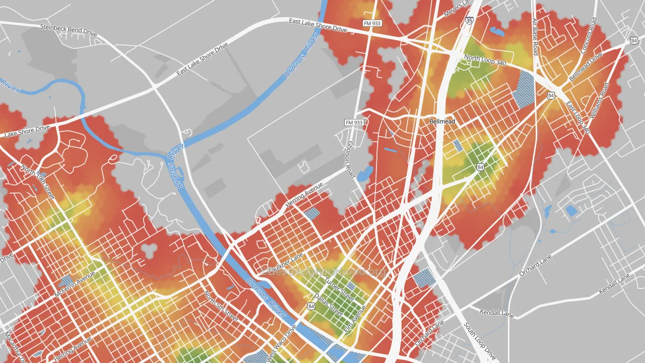 Walk Grade map of Carver, Waco, TX, walkable areas in green and car-dependent areas in red