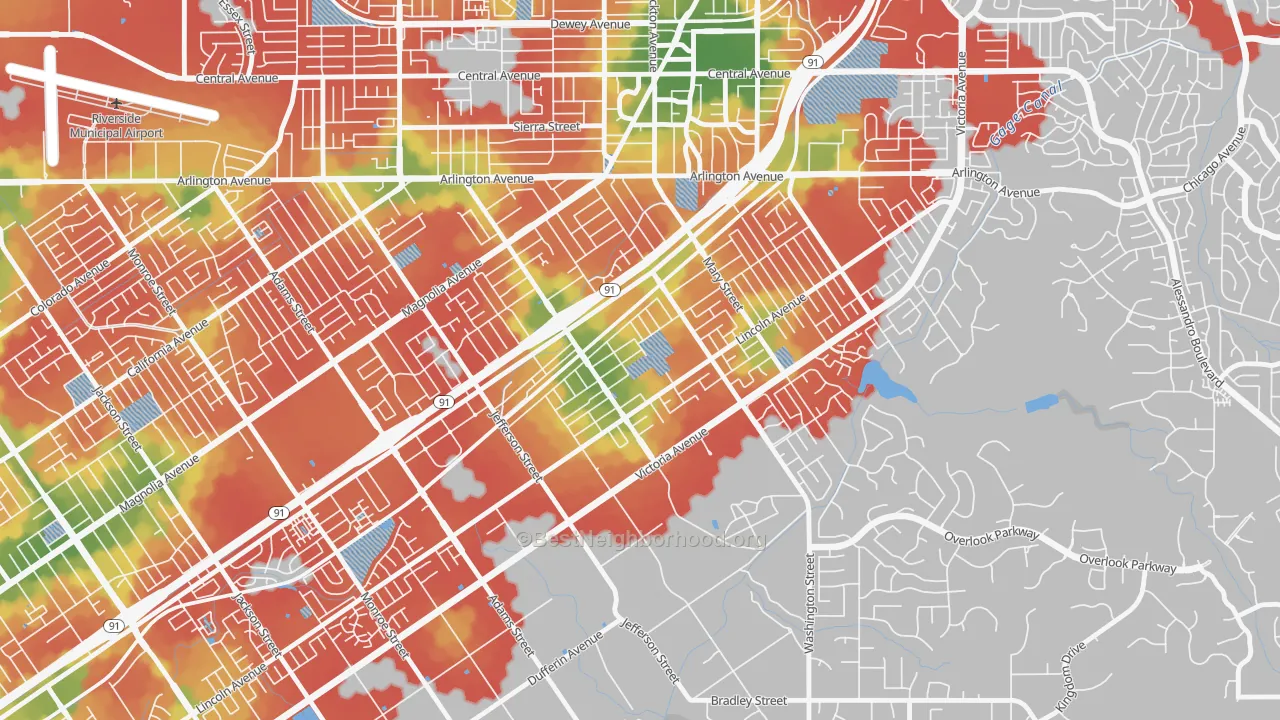 Walk Grade map of Casablanca, Riverside, CA, walkable areas in green and car-dependent areas in red