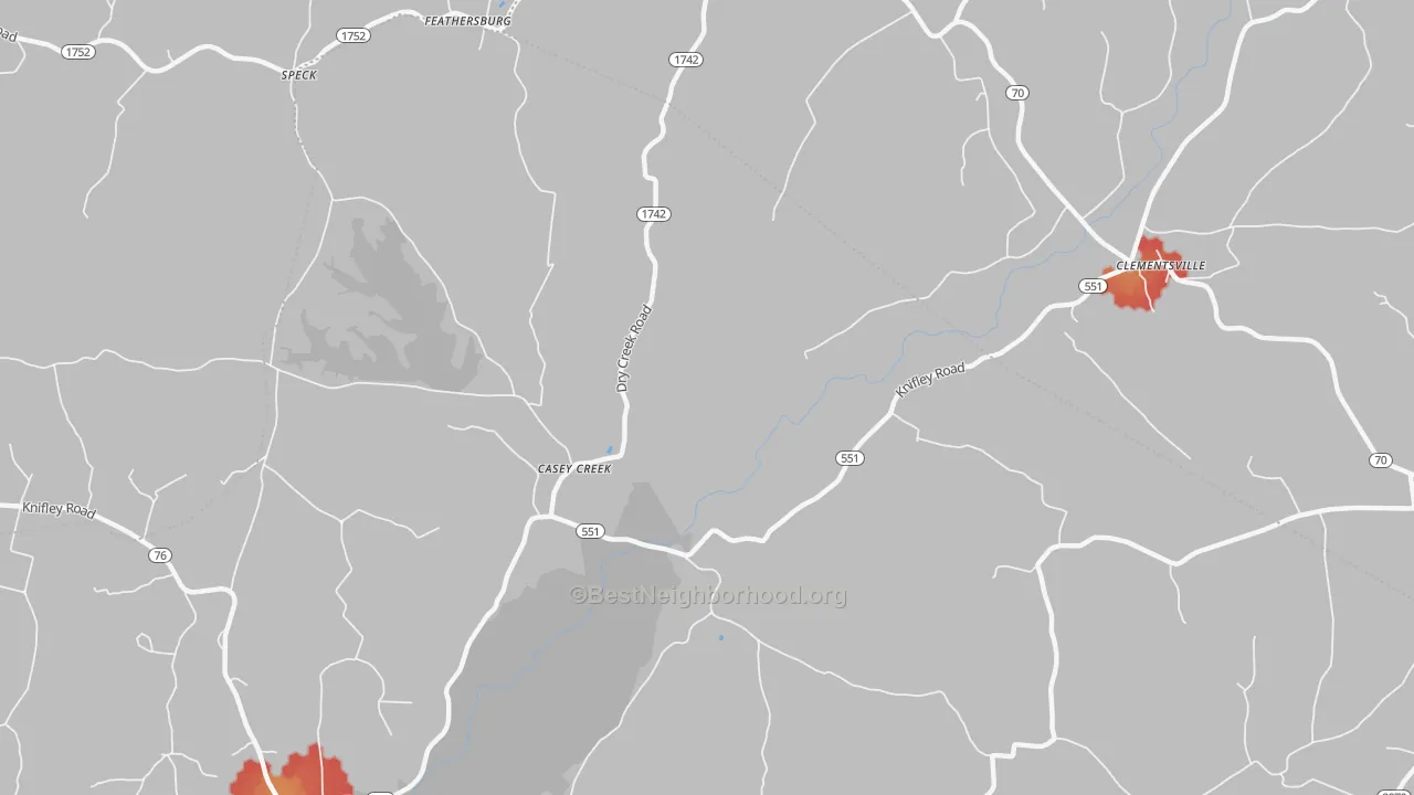 Walk Grade map of Casey Creek, KY, walkable areas in green and car-dependent areas in red