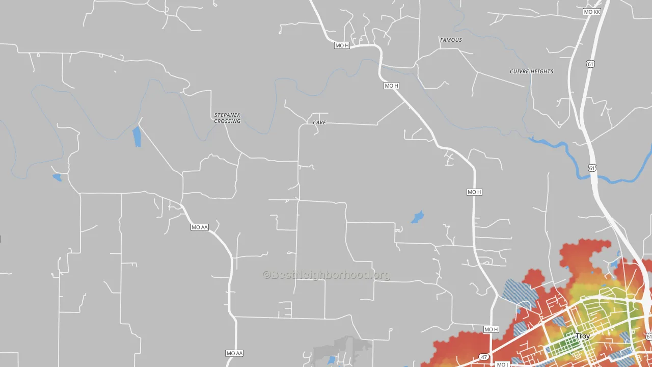 Walk Grade map of Cave, MO, walkable areas in green and car-dependent areas in red