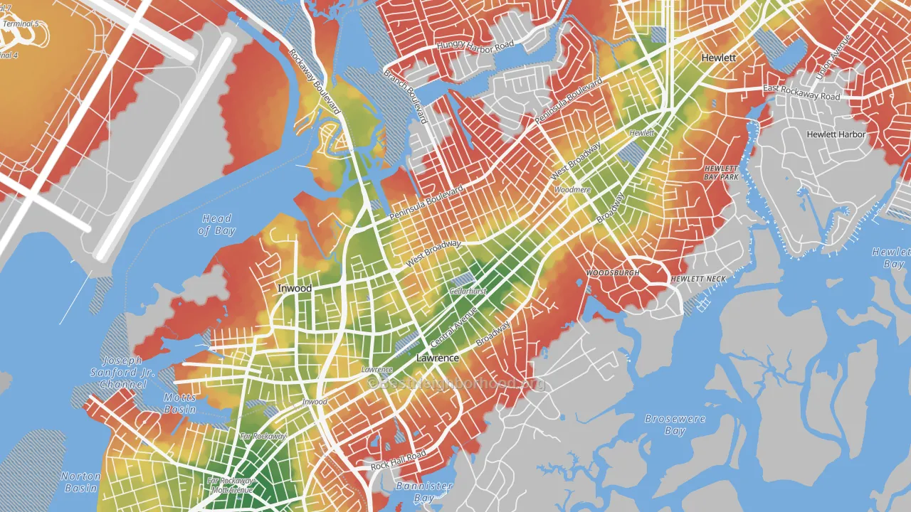 Walk Grade map of Cedarhurst, NY, walkable areas in green and car-dependent areas in red