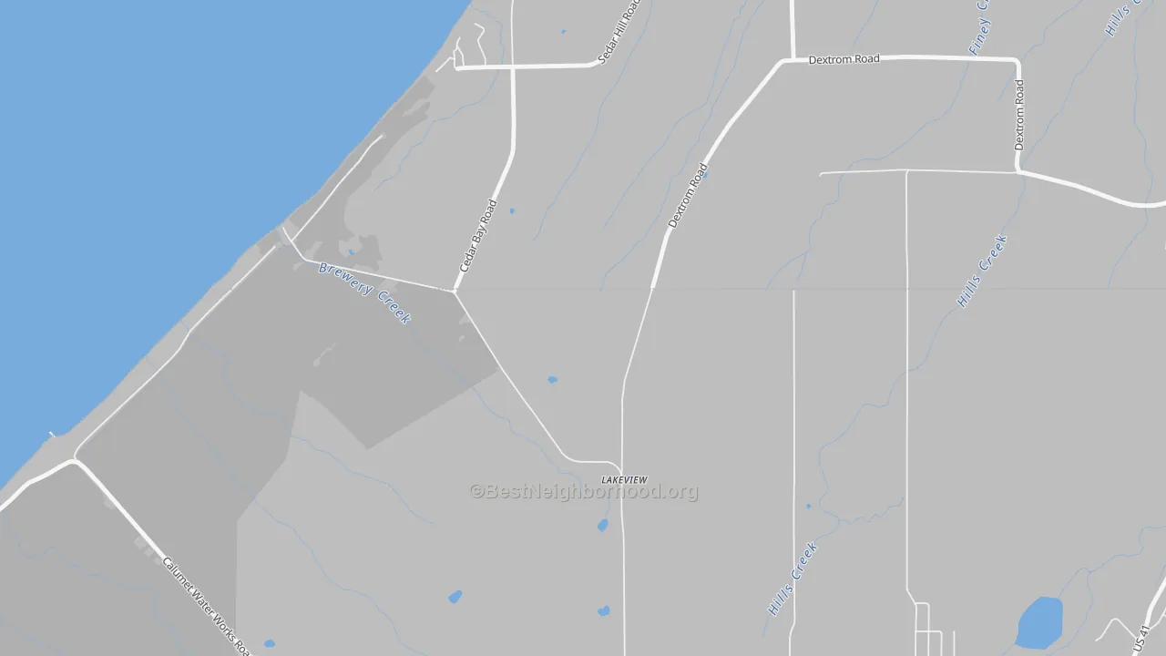 Walk Grade map of Centennial Heights, MI, walkable areas in green and car-dependent areas in red