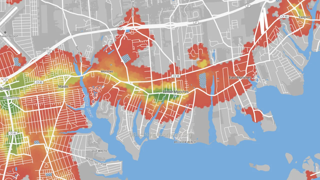 Walk Grade map of Center Moriches, NY, walkable areas in green and car-dependent areas in red
