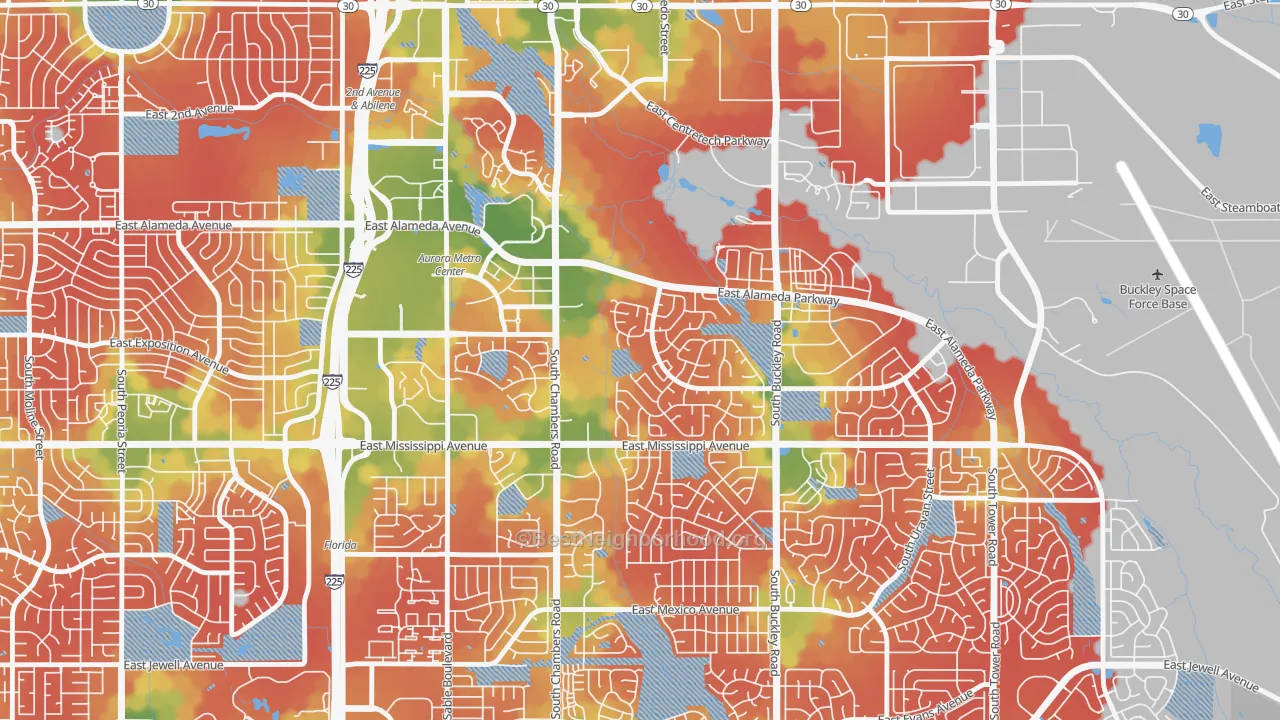 Walk Grade map of Center Pointe, Aurora, CO, walkable areas in green and car-dependent areas in red