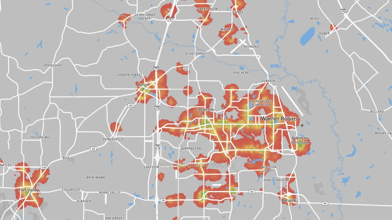 Walk Grade map of Centerville, GA, walkable areas in green and car-dependent areas in red