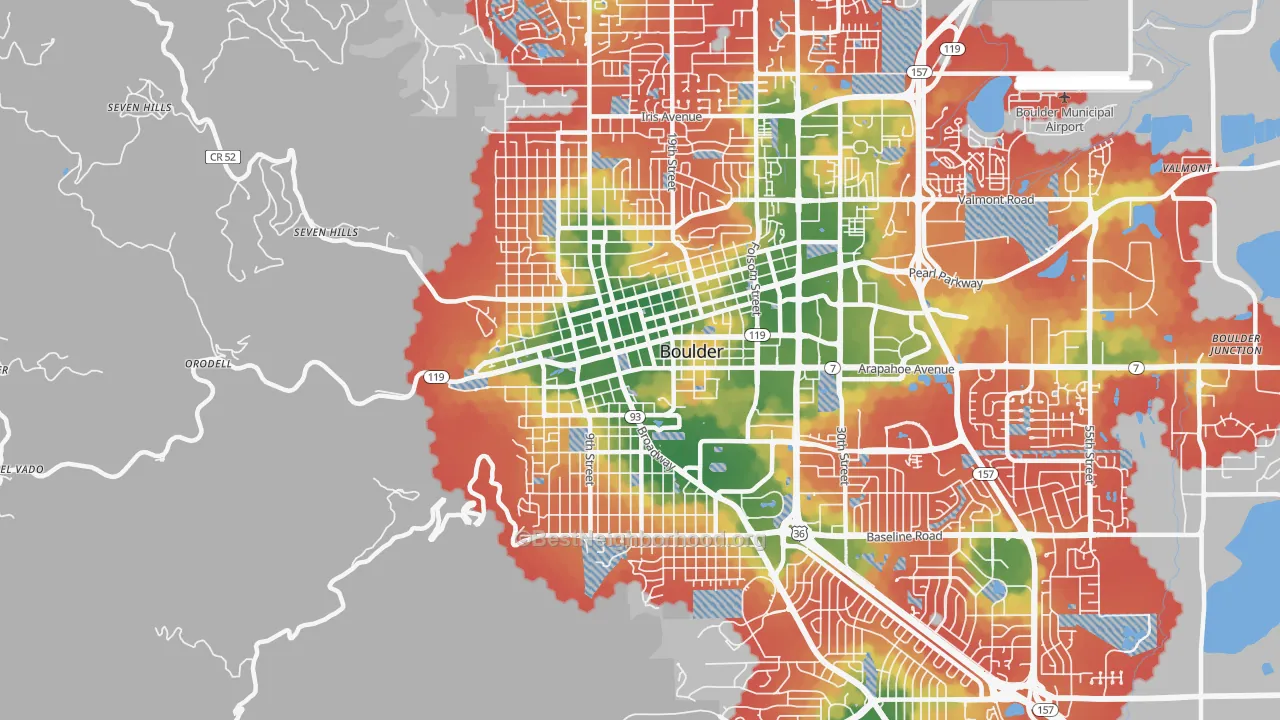 Walk Grade map of Central Boulder, Boulder, CO, walkable areas in green and car-dependent areas in red