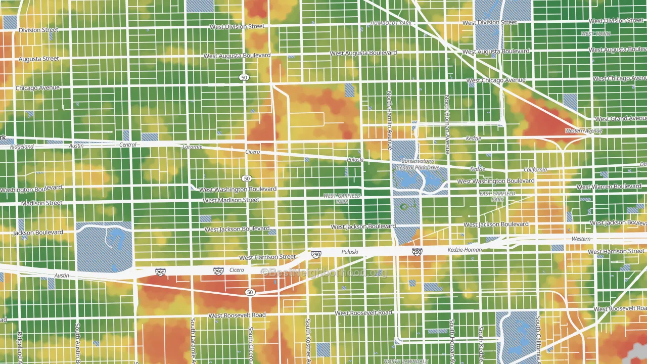 Walk Grade map of Central Park, Chicago, IL, walkable areas in green and car-dependent areas in red