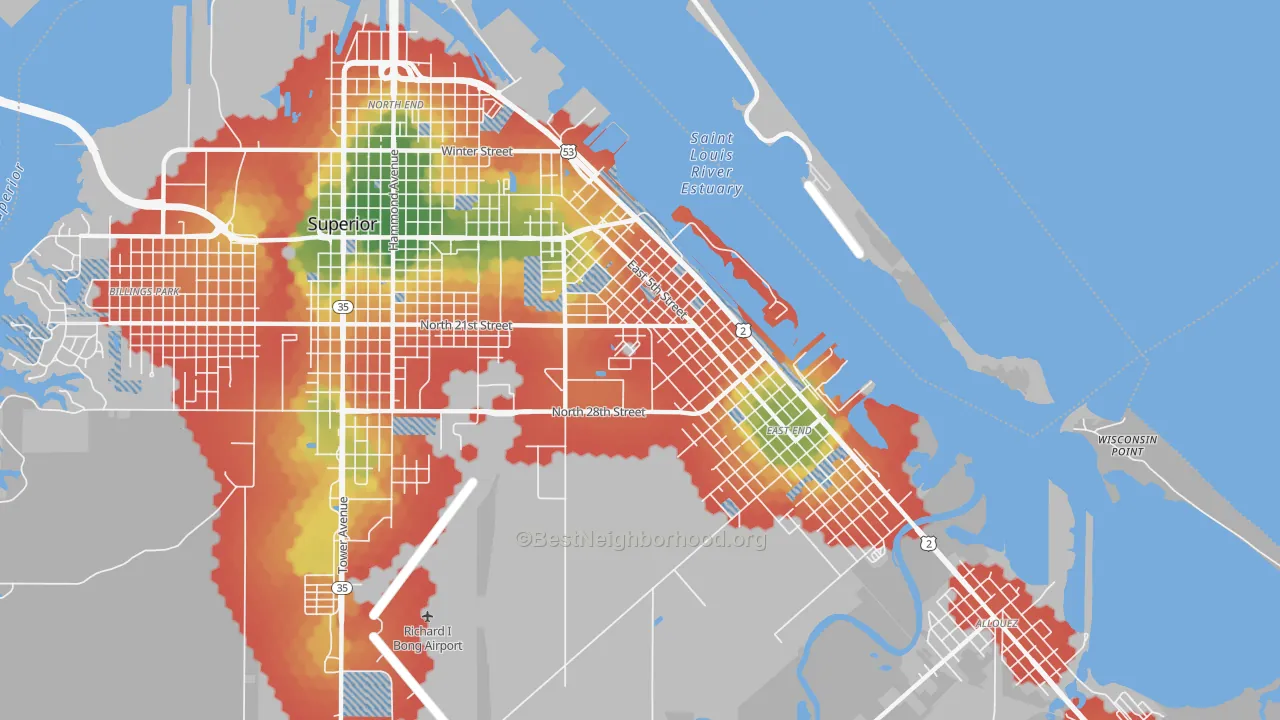Walk Grade map of Central Park, Superior, WI, walkable areas in green and car-dependent areas in red