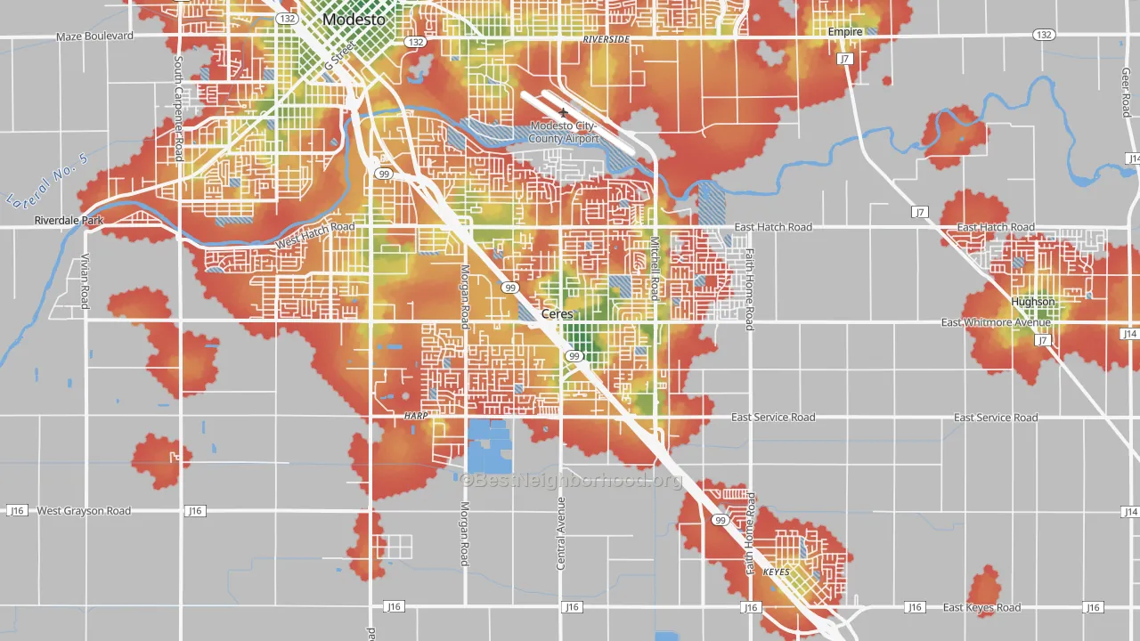 Walk Grade map of Ceres, CA, walkable areas in green and car-dependent areas in red