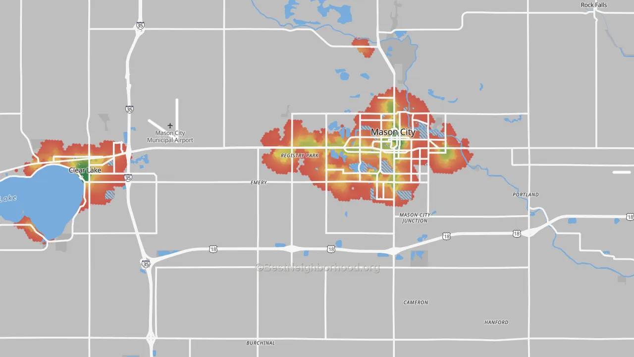 Walk Grade map of Cerro Gordo County, IA, walkable areas in green and car-dependent areas in red