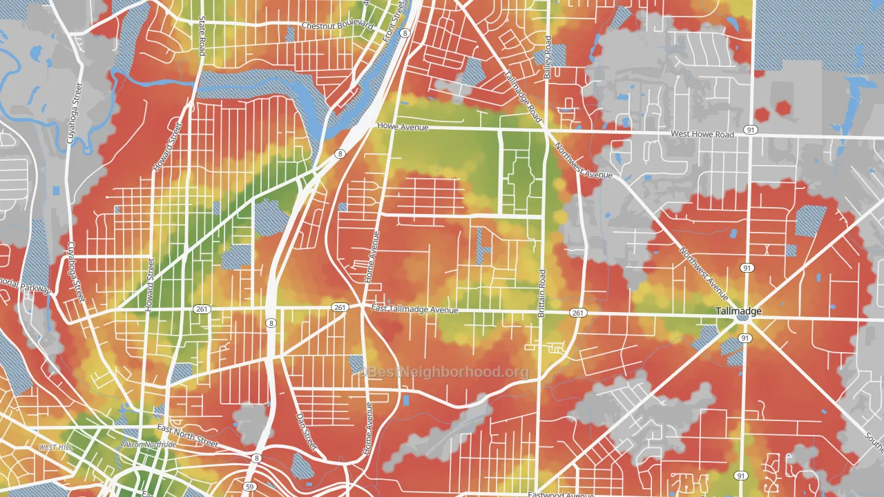 Walk Grade map of Chapel Hill, Akron, OH, walkable areas in green and car-dependent areas in red