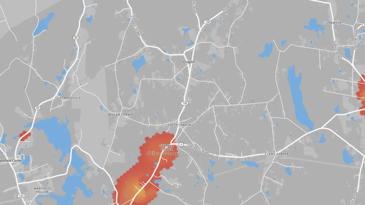 Walk Grade map of Chaplin, CT, walkable areas in green and car-dependent areas in red