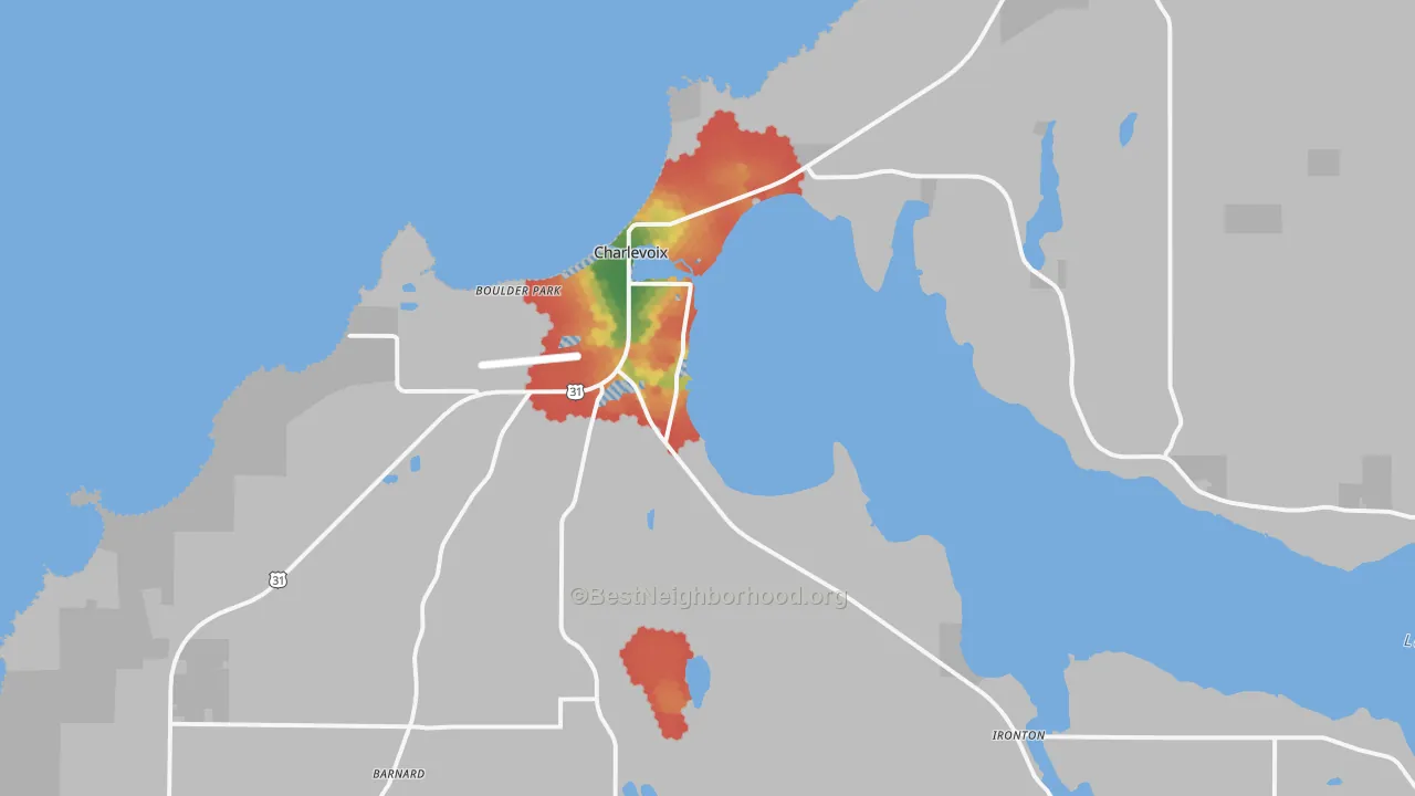 Walk Grade map of Charlevoix, MI, walkable areas in green and car-dependent areas in red