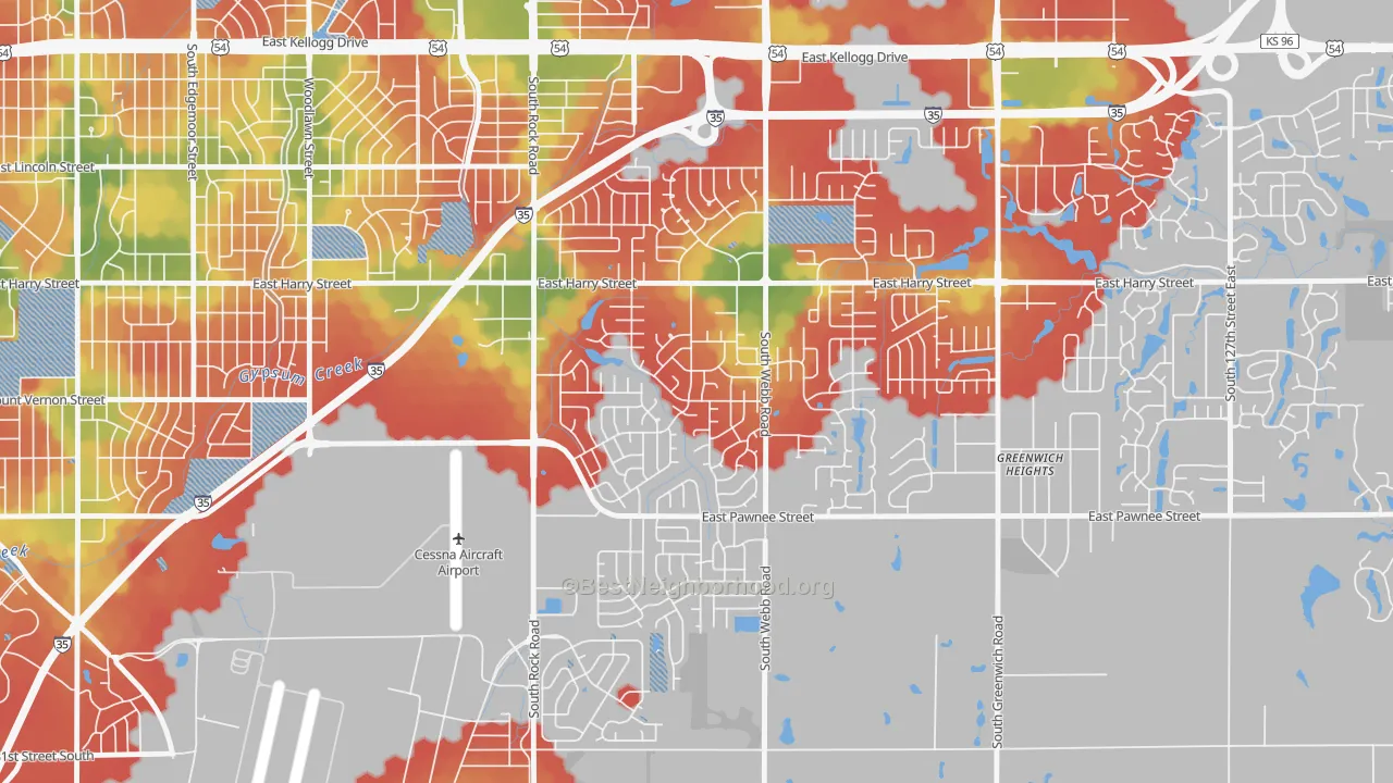 Walk Grade map of Chisholm Creek, Wichita, KS, walkable areas in green and car-dependent areas in red