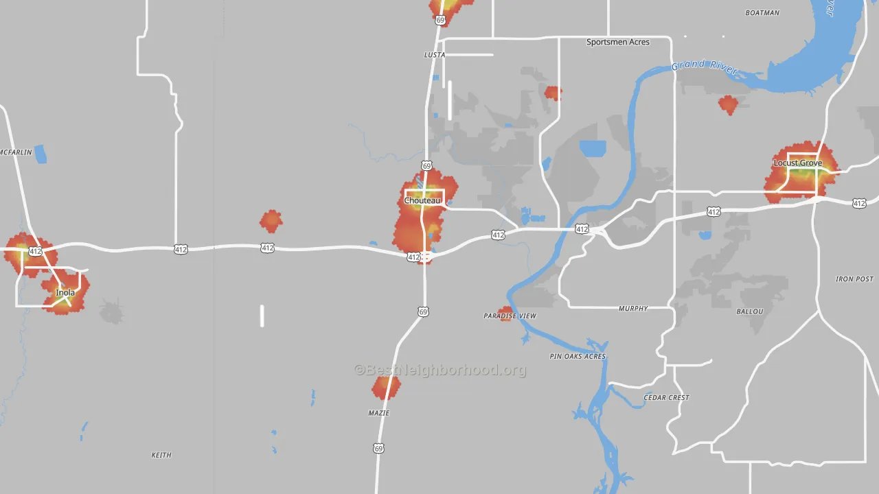 Walk Grade map of Chouteau, OK, walkable areas in green and car-dependent areas in red
