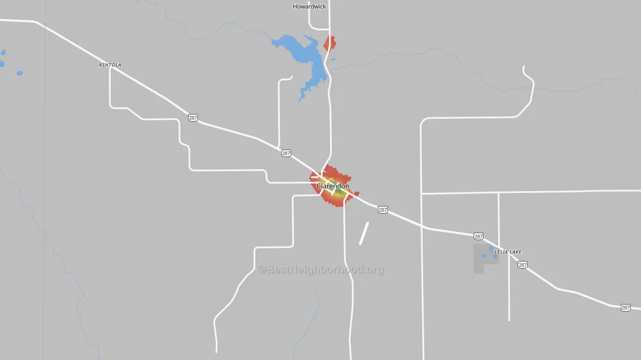 Walk Grade map of Clarendon, TX, walkable areas in green and car-dependent areas in red