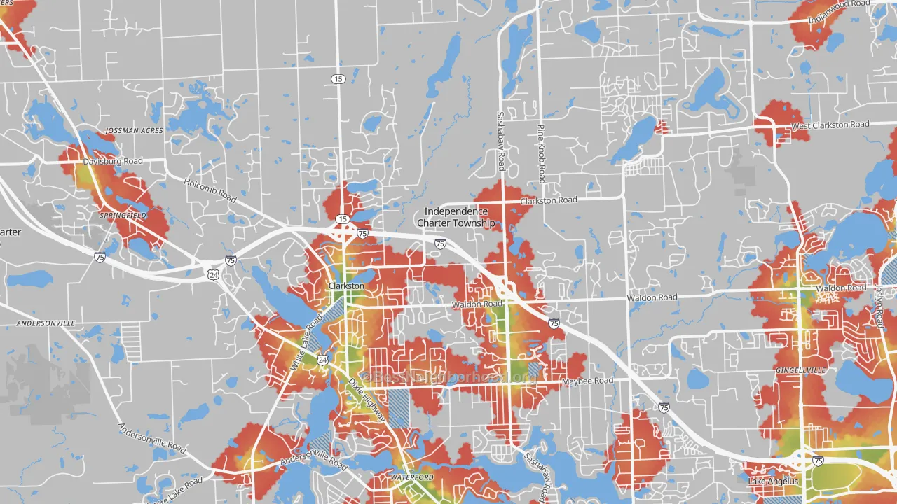 Walk Grade map of Clarkston, MI, walkable areas in green and car-dependent areas in red
