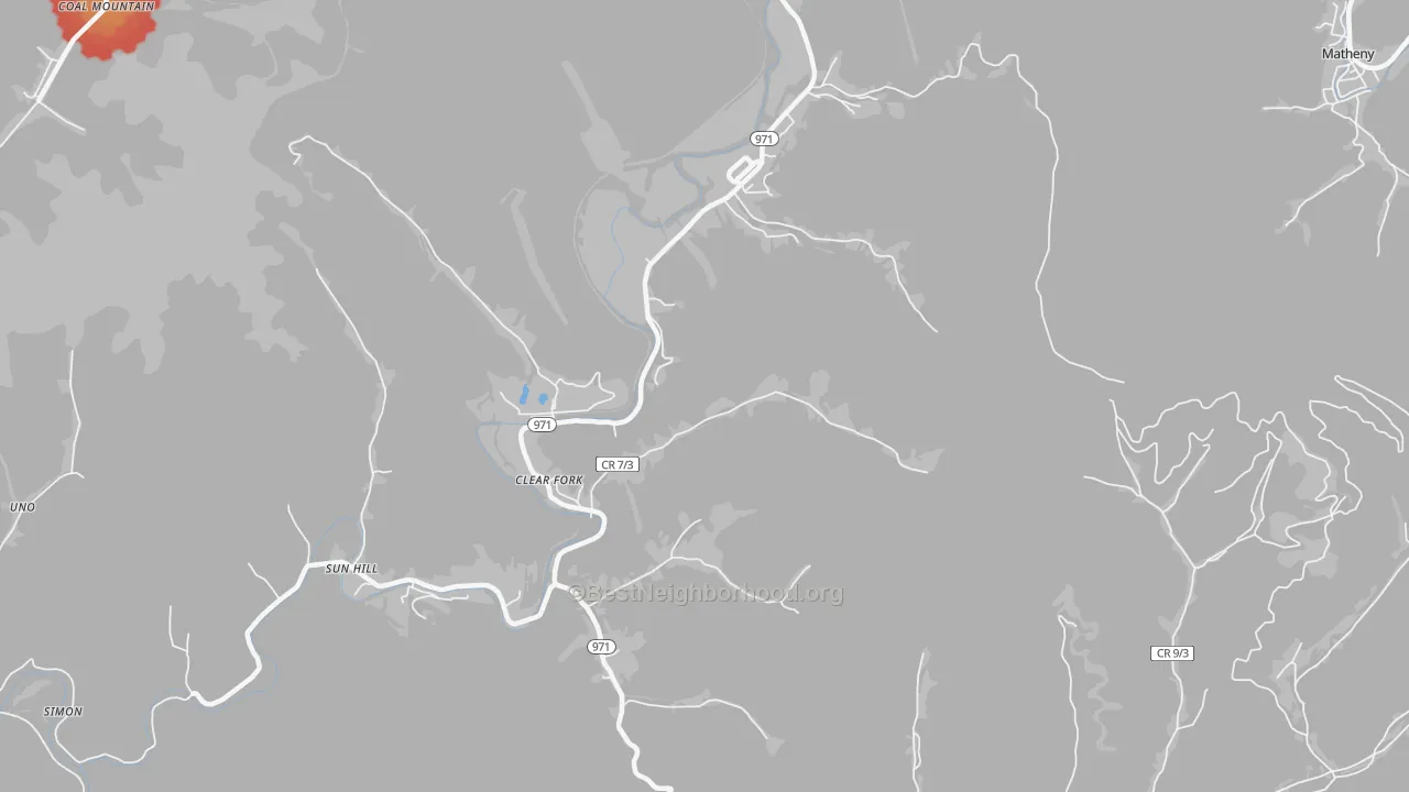 Walk Grade map of Clear Fork, WV, walkable areas in green and car-dependent areas in red