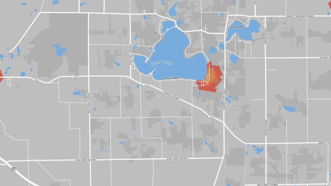Walk Grade map of Clear Lake, IN, walkable areas in green and car-dependent areas in red