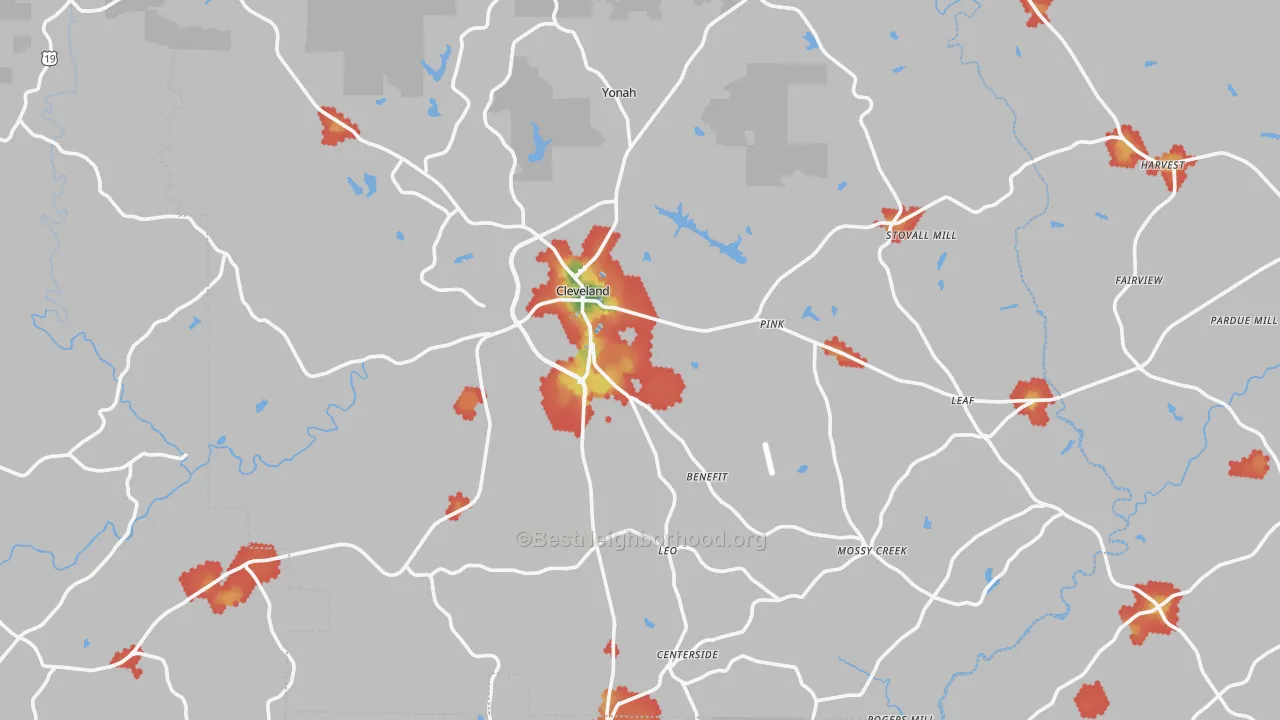 Walk Grade map of Cleveland, GA, walkable areas in green and car-dependent areas in red