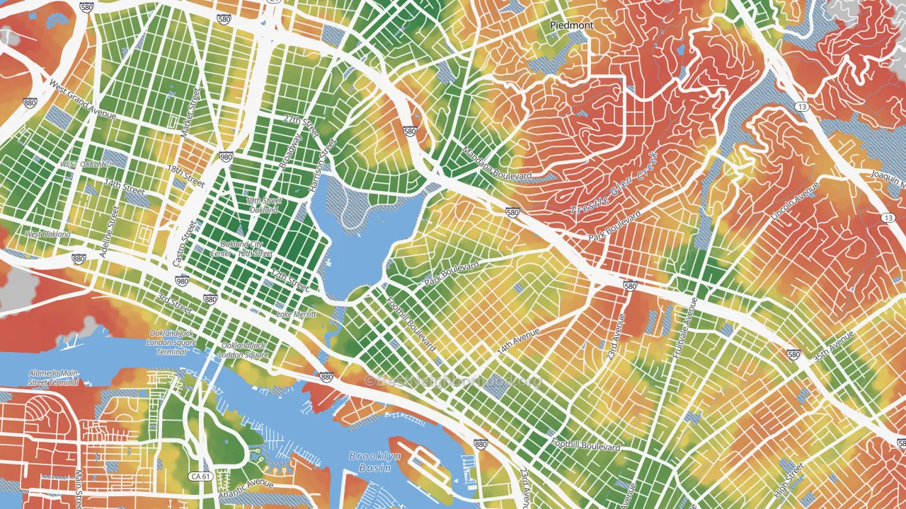 Walk Grade map of Cleveland Heights, Oakland, CA, walkable areas in green and car-dependent areas in red