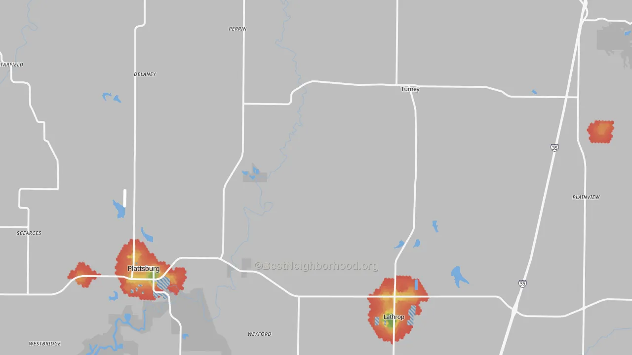 Walk Grade map of Clinton County, MO, walkable areas in green and car-dependent areas in red