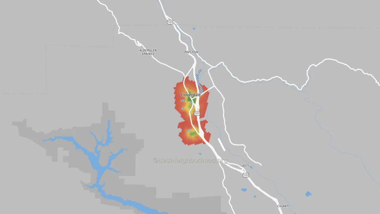 Walk Grade map of Cloverdale, CA, walkable areas in green and car-dependent areas in red