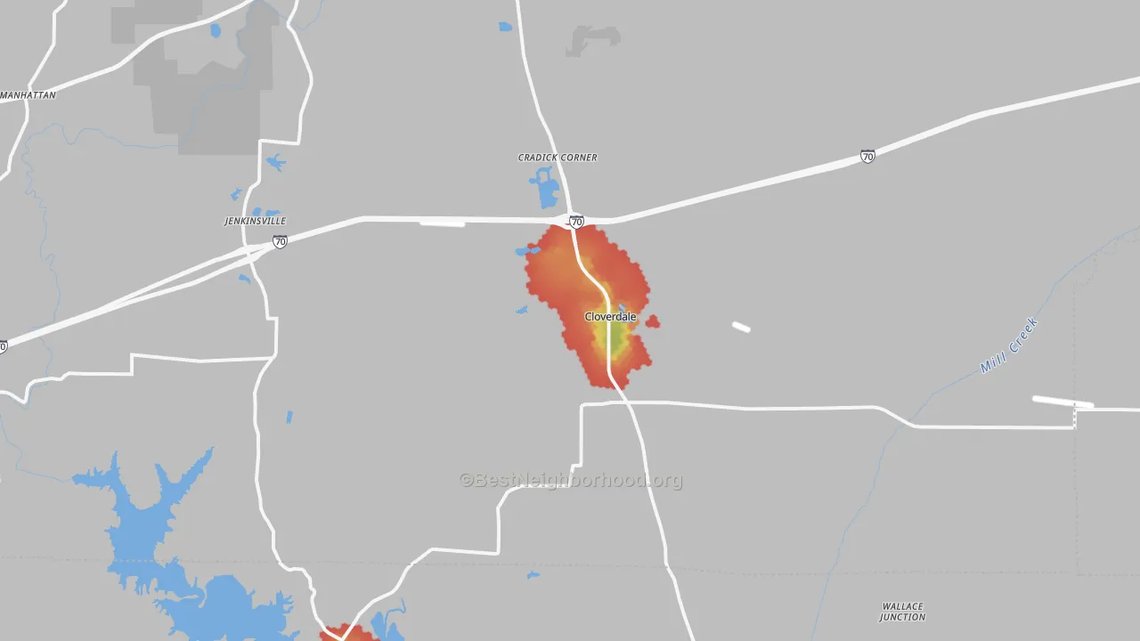 Walk Grade map of Cloverdale, IN, walkable areas in green and car-dependent areas in red