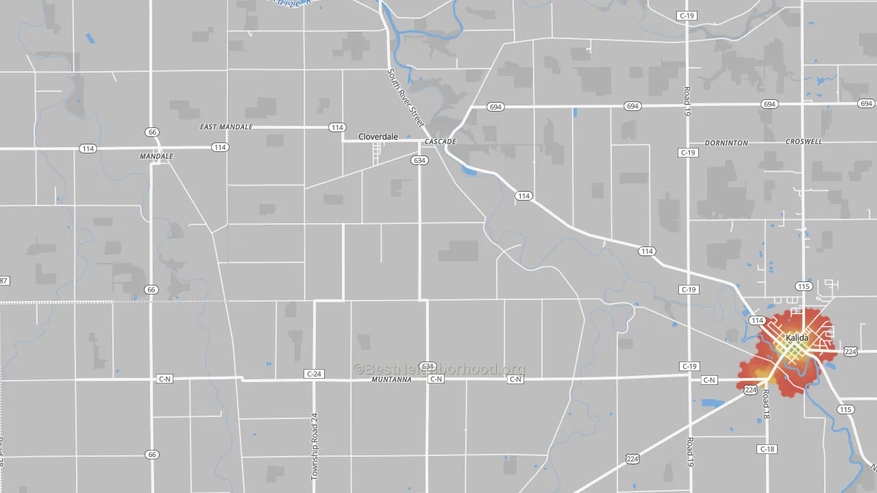 Walk Grade map of Cloverdale, OH, walkable areas in green and car-dependent areas in red